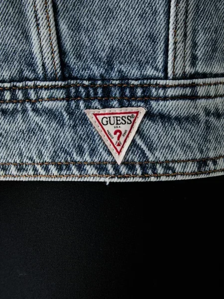 Джинсовая куртка Guess