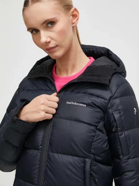 Peak Performance sportos pehelydzseki Frost fekete