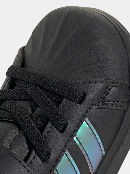 Детские кроссовки Adidas