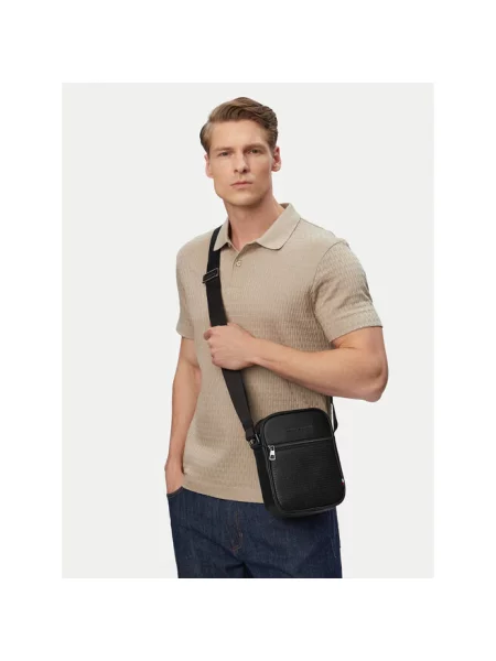 Tommy Hilfiger Saszetka Th Woven Mini Reporter czarny
