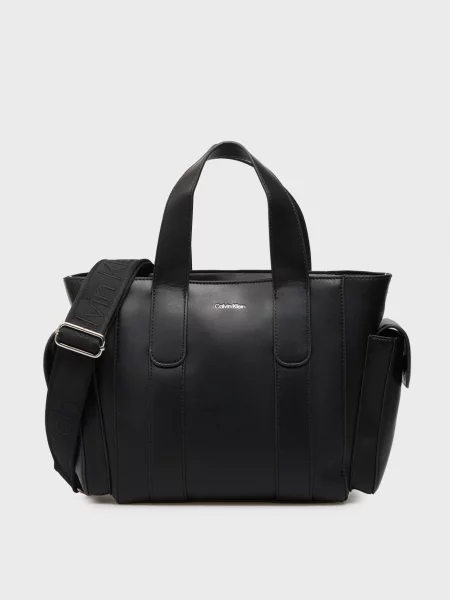 Маленька сумка Calvin Klein чорна