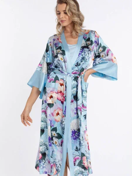 Шелковый женский халат