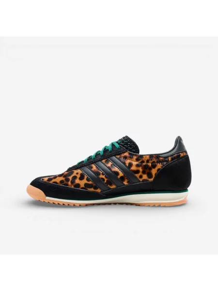 Pantofi Adidas cu imagine cu model leopard verde