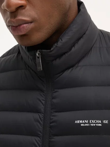 Пуховик Armani Exchange черный