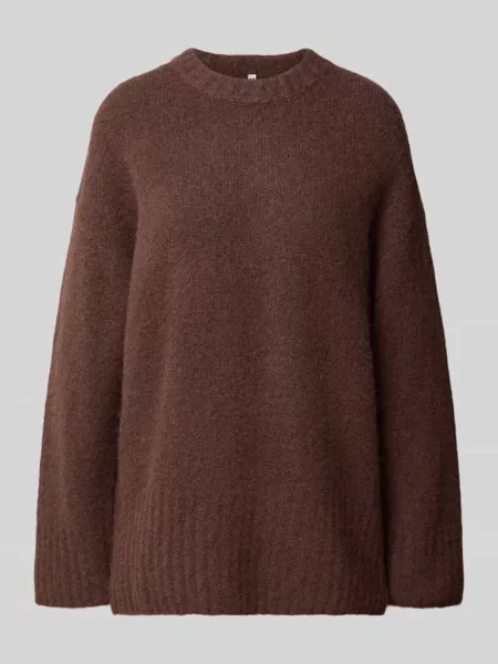 Sweter z prążkowanymi wykończeniami Pieces