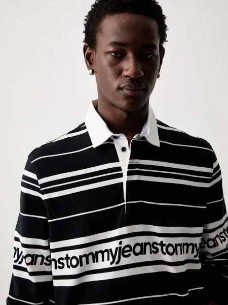 Тениска с дълъг ръкав Tommy Jeans с дълъг ръкав черно