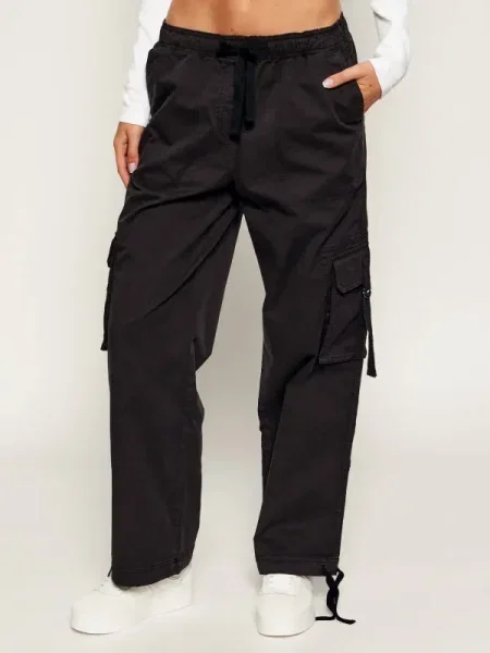 Tommy Jeans Pantaloni eleganți negru