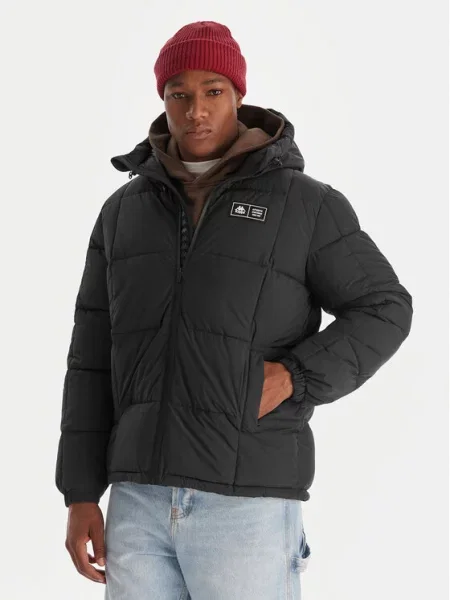 Kappa Zimska jakna Olmy Comfort Fit črna