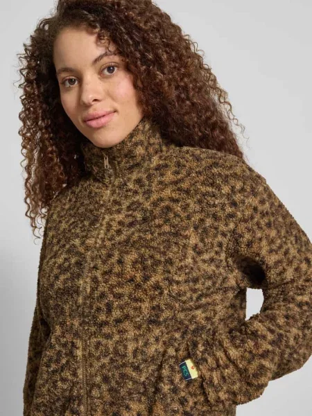 Kurtka teddy o kroju regular fit z bocznymi wpuszczanymi model KATTY' Pieces