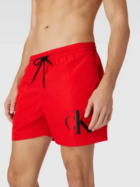 Kąpielówki i ręcznik plażowy w zestawie Calvin Klein Underwear czerwone