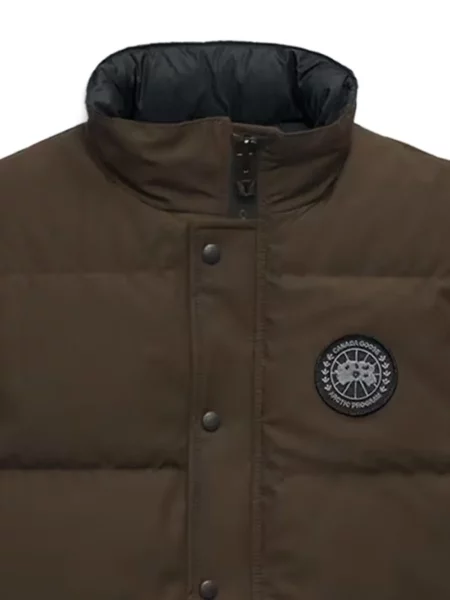 Matlasat vestă Canada Goose cu autograf maro