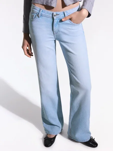 Bershka Jeans deschis albastru