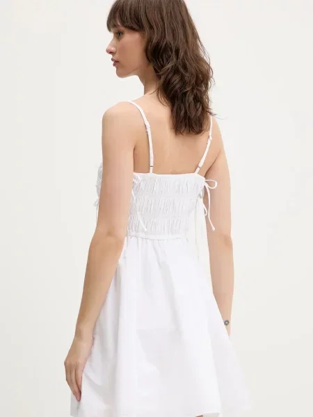 Šaty Abercrombie & Fitch mini bílá