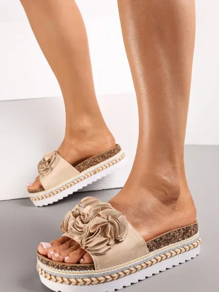 Sandale cu platformă decorativă și barete late Manilin bej
