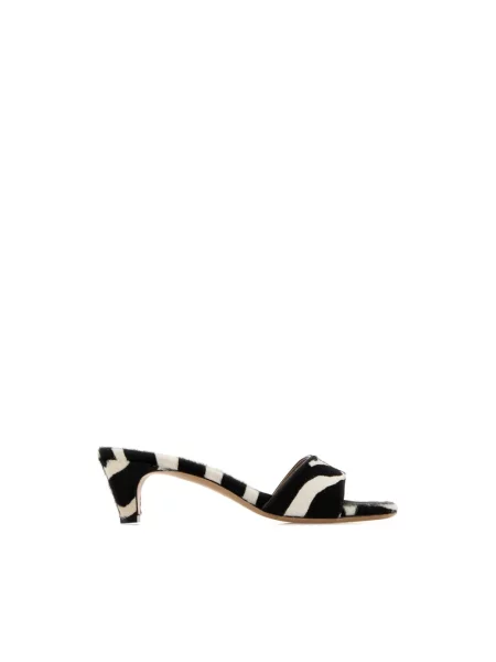 Klapki mules Ferragamo skórzane