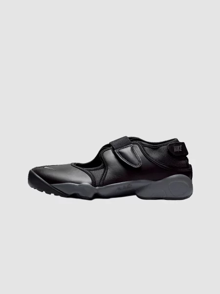 Кожаные повседневные кроссовки Nike черные