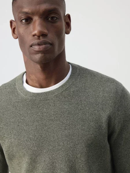 Sweter z cienkiej prążkowanej dzianiny khaki Mężczyzna S MANGO MAN