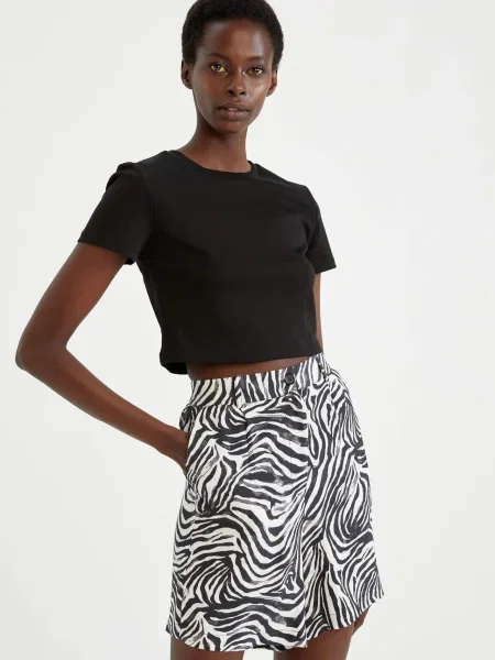 Pantaloni scurți Defacto gri