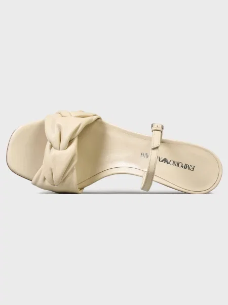 Босоножки Emporio Armani бежевые