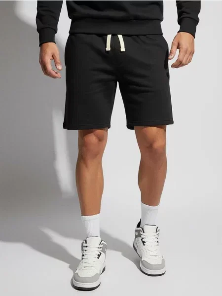 Sinsay Szorty z wiązaniem czarny