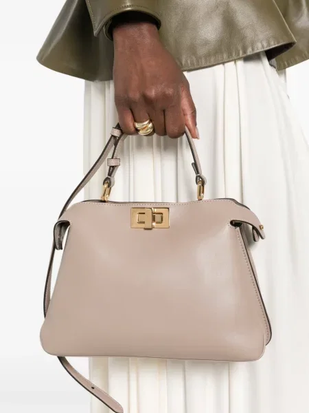 Шопинг чанта Fendi