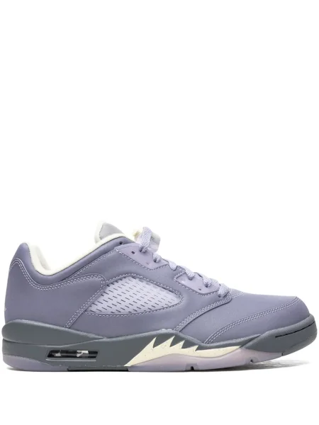 Sneakerși Jordan gri