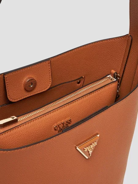 Сумка Guess