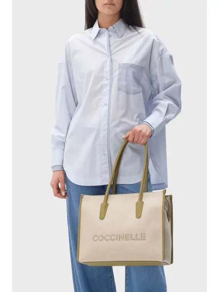 Сумка Coccinelle бежева