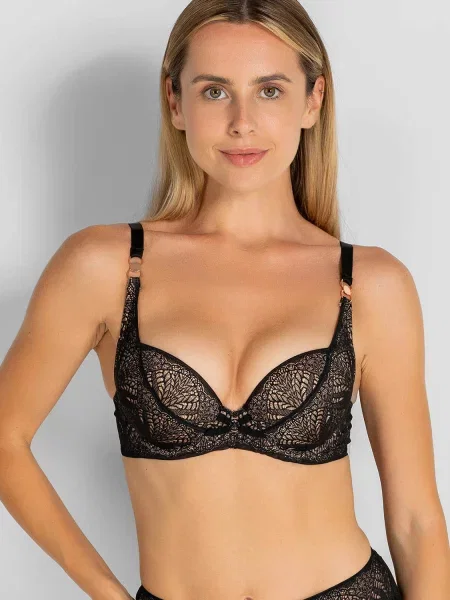 Кружевной бюстгальтер на широких бретелях чорний