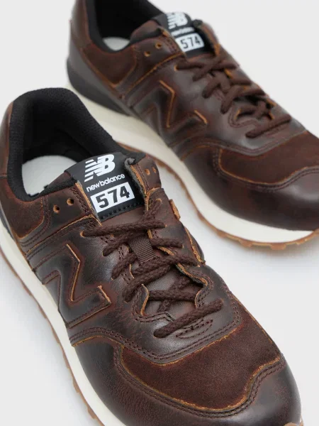 Кожаные кроссовки New Balance коричневые