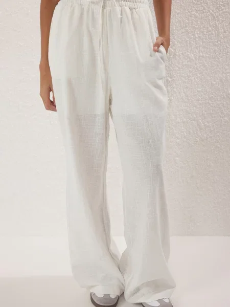 Trendyol Pantaloni amestacat alb