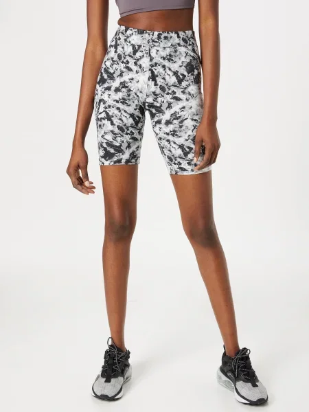 Kratke hlače Urban Classics bela