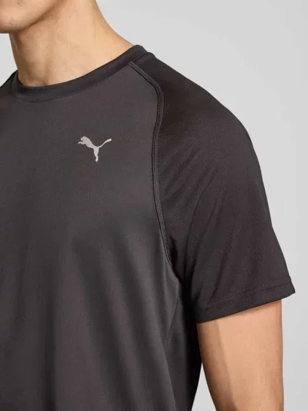 T-shirt z logo i okrągłym dekoltem Puma Performance czarna