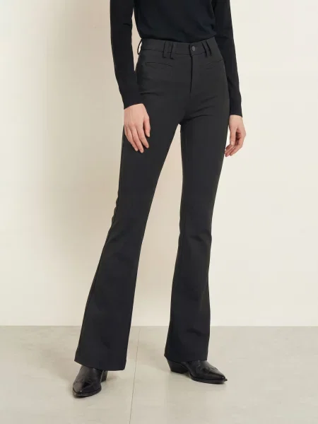 Brax Bootcut Kalhoty Shakira S Rozšířenými Nohavicemi Z Džerseju černá