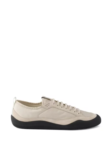 Sneakerși Prada din piele de căprioară