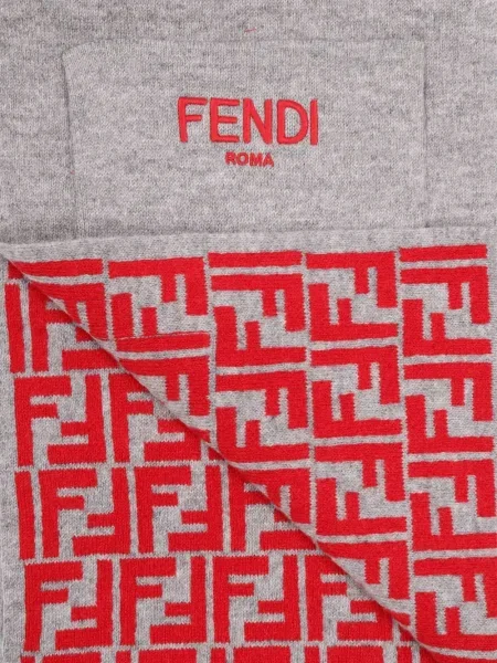 Κασκόλ Fendi