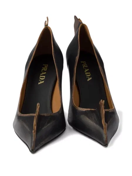 Pantofi cu toc Prada din piele negru