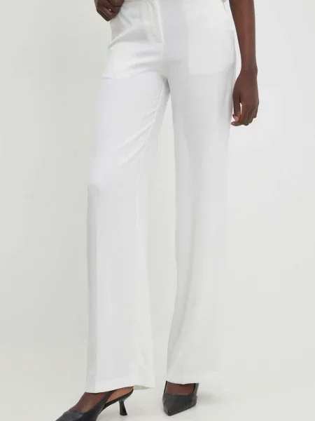 Панталон Answear Lab със стандартна кройка с висока талия бежово