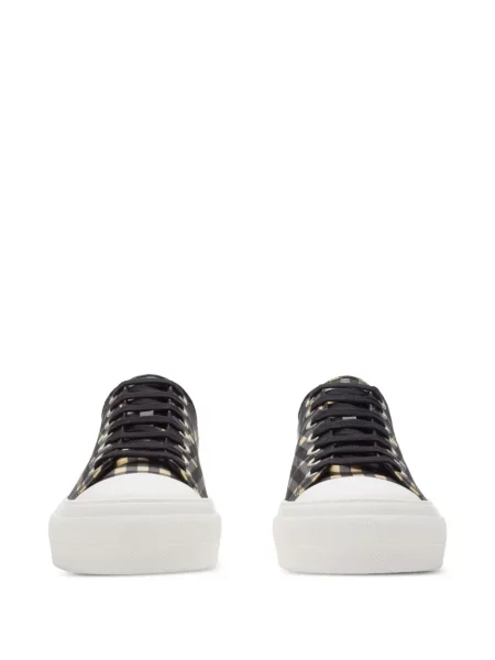 Sneakerși Burberry în carouri negru