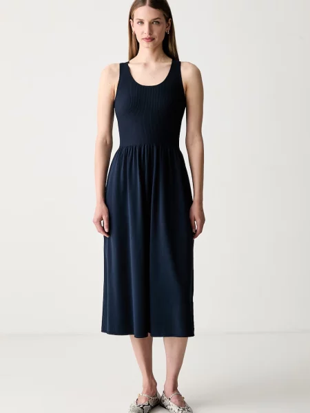 Weekend Max Mara rochie tricotată cu vâscoză WKDCALIBRI