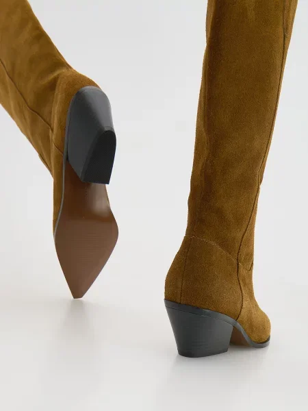 Замшевые ботфорты Reserved коричневые