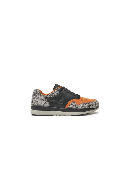Sneakersy Nike hnědé