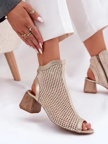 Pantofi cu toc Maciejka