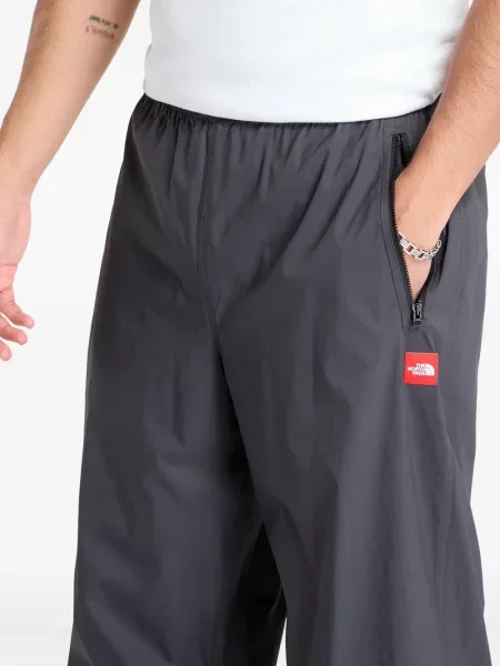 Pantaloni The North Face gri