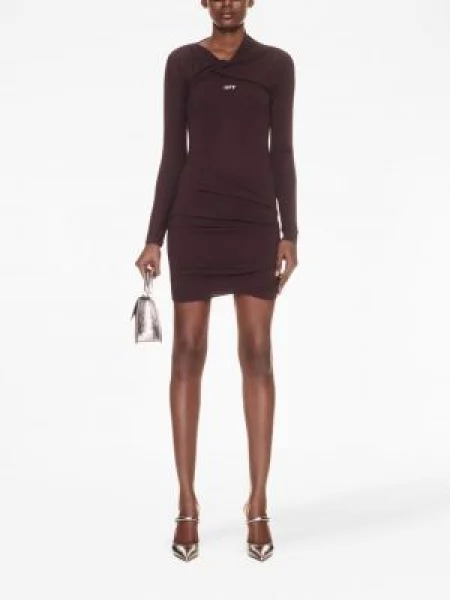 Suknele Off-white balta