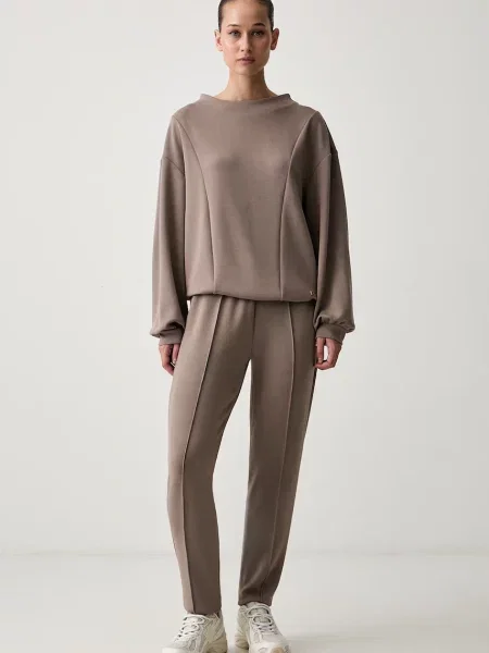 Emporio Armani set de trening pentru femei maro