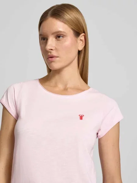 T-shirt w kroju regular fit z haftowanym motywem Christian Berg Woman różowa
