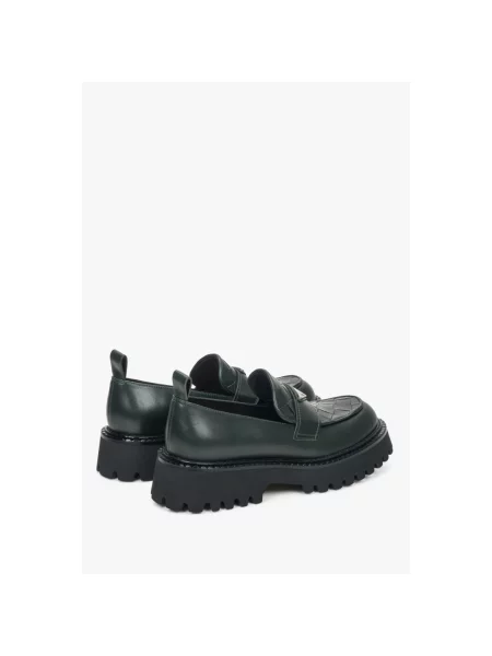 Лоферы Estro зеленые