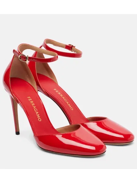Pantofi cu toc Ferragamo din piele de lac roșu