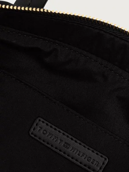 Tommy Hilfiger чанта crossbody дамска черно